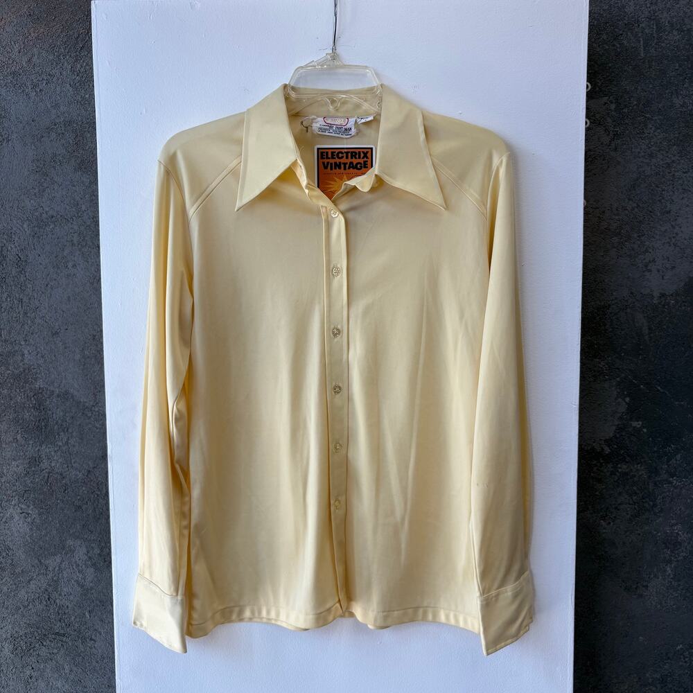 Lansea Vintage Cream Button Up